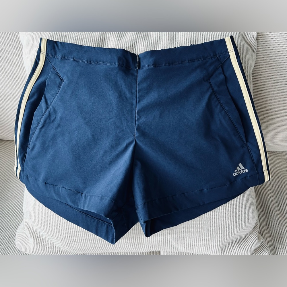 🏌🏼‍♀️🏸Adidas Ladies Sports Shorts🏓🏃‍♀️